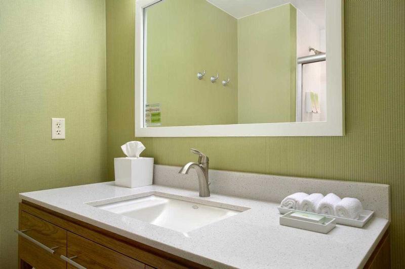 Home2 Suites By Hilton Edison Extérieur photo
